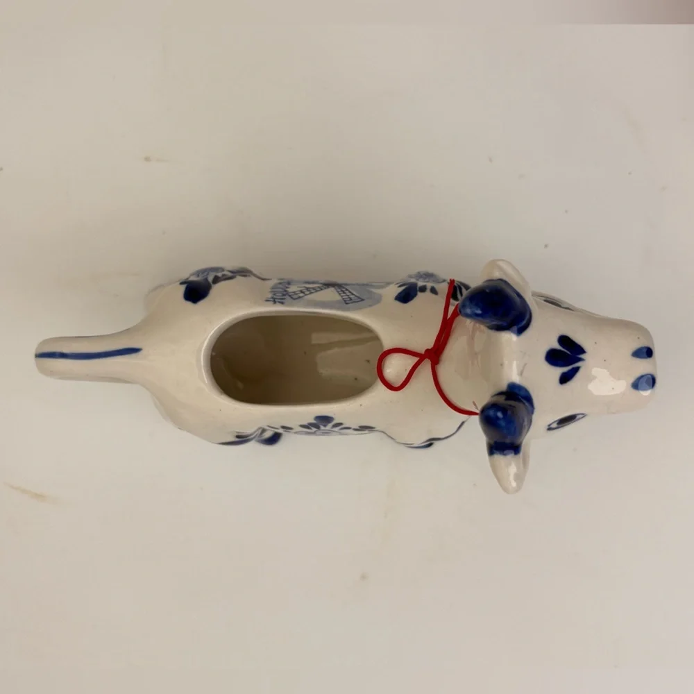 Charming Vintage Hand-painted  Delft Holland Blue and White Ceramic Cow Creamer
